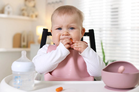 Kaşık Becerisi ve BLW: Hangisi, Ne Zaman, Nasıl?